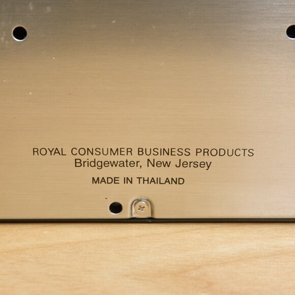 Vintage Olivetti DII Solar Calculator / 3 Memory Functions / 1988  / Thailand - Picture 6 of 6